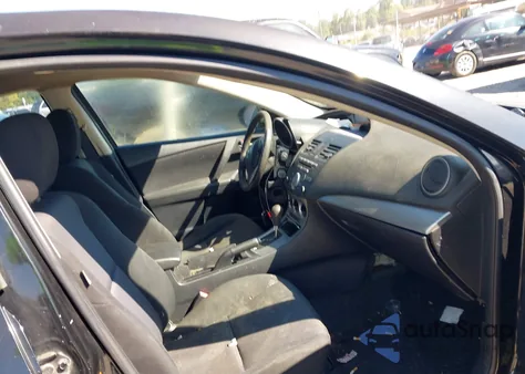 2010 Mazda Mazda3 I Touring z USA, uszkodzony, nr VIN JM1BL1SF7A1262858